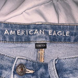 American eagle mom jean